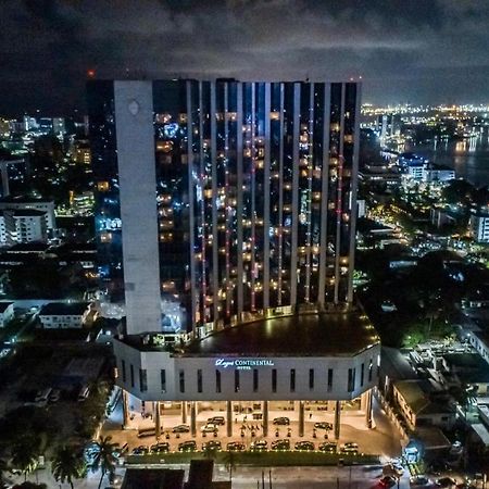 Lagos Continental Hotel Екстериор снимка Aerial view of the building at night