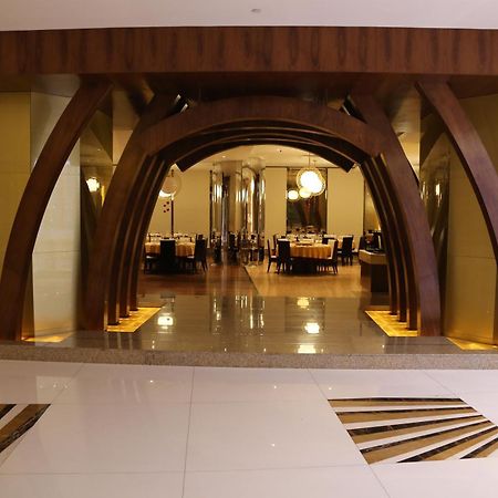 Lagos Continental Hotel Екстериор снимка The interior of the hotel