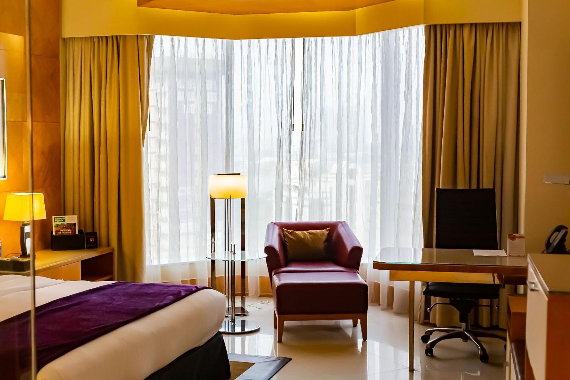 Lagos Continental Hotel Екстериор снимка A room at the hotel