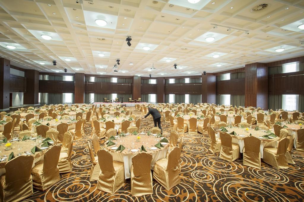 Lagos Continental Hotel Екстериор снимка The Grand Ballroom